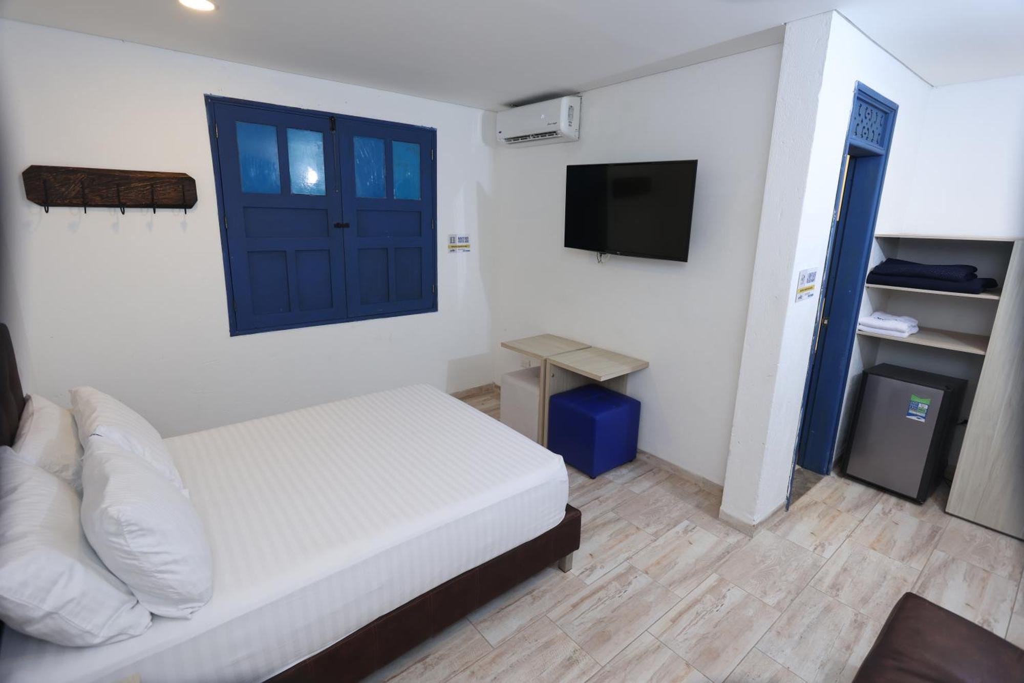 Hotel Aguatur Кокорна Экстерьер фото