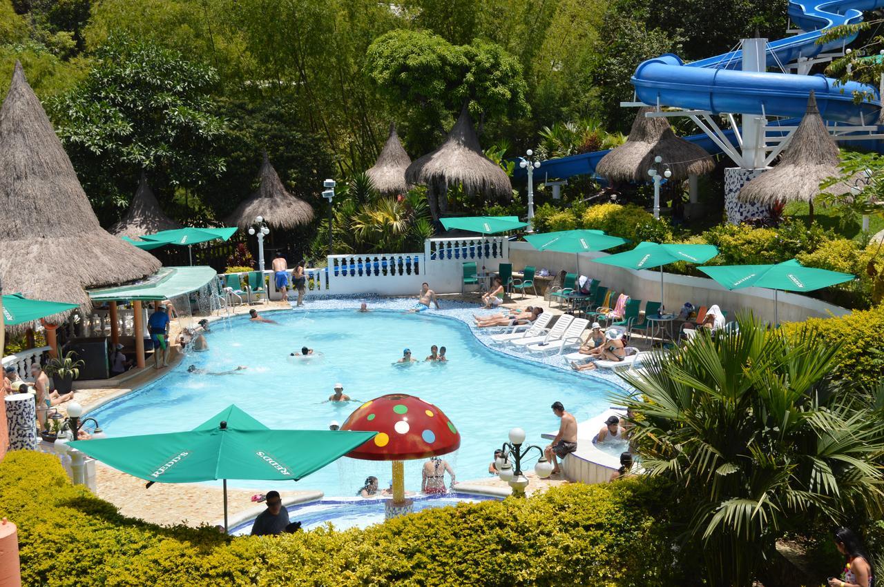 Hotel Aguatur Кокорна Экстерьер фото